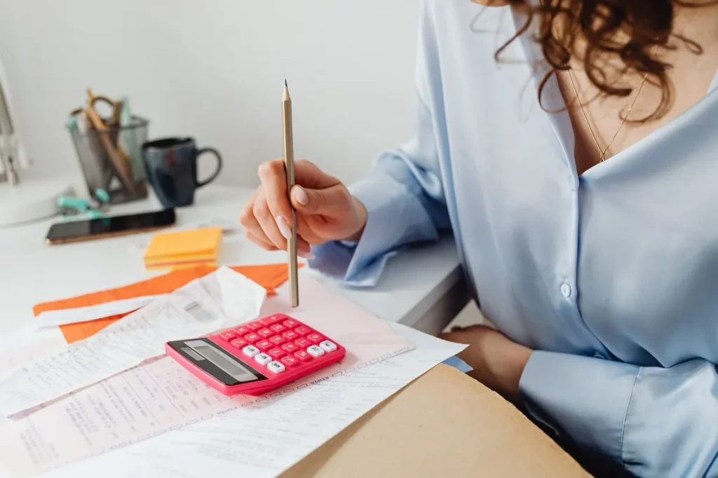 Comment faire un budget en 4 étapes : Guide complet